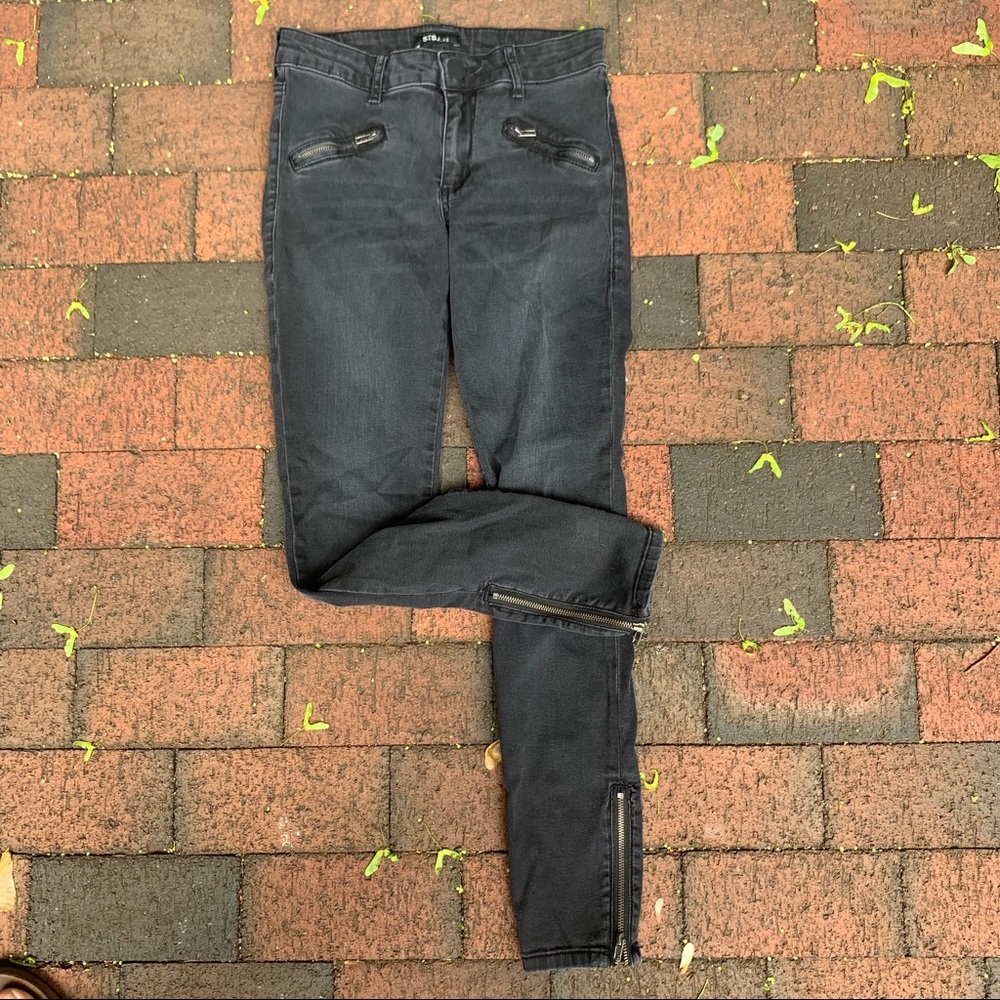 STSblue black jeans with zippers on ankles